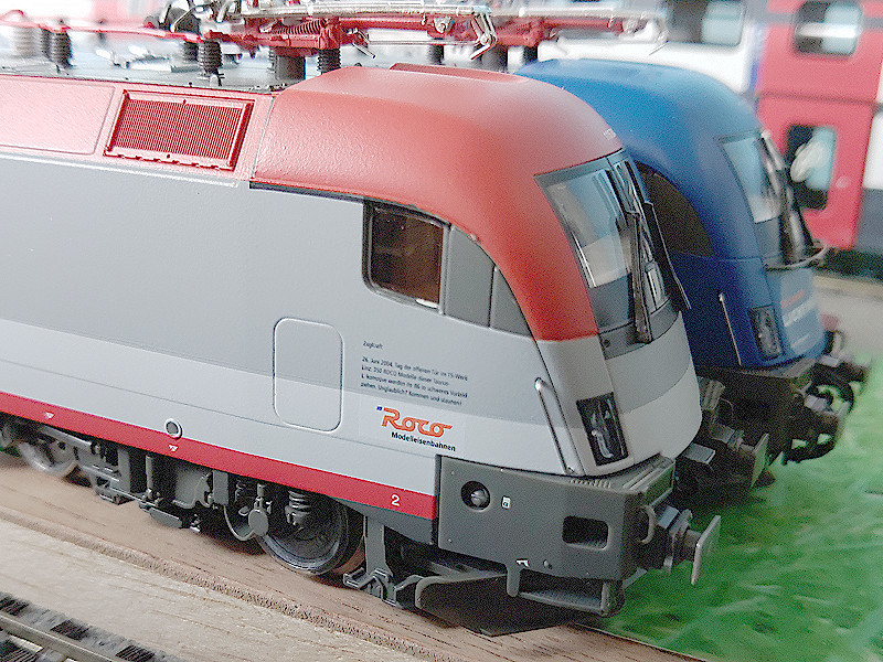 Roco 63822 ÖBB 1116 200-5 'Taurus-ZugKraft-Testlok' その1 - 穂の