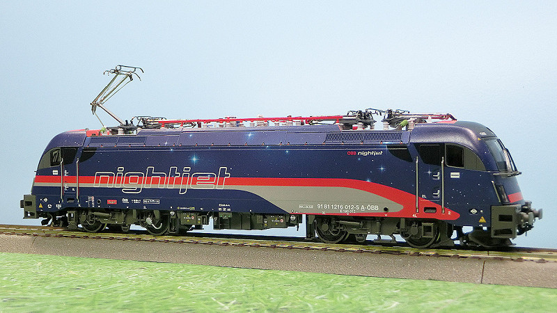 Roco 70523 ÖBB 1216 012-5 Ep.6 'nightjet' その3 - 穂の原で
