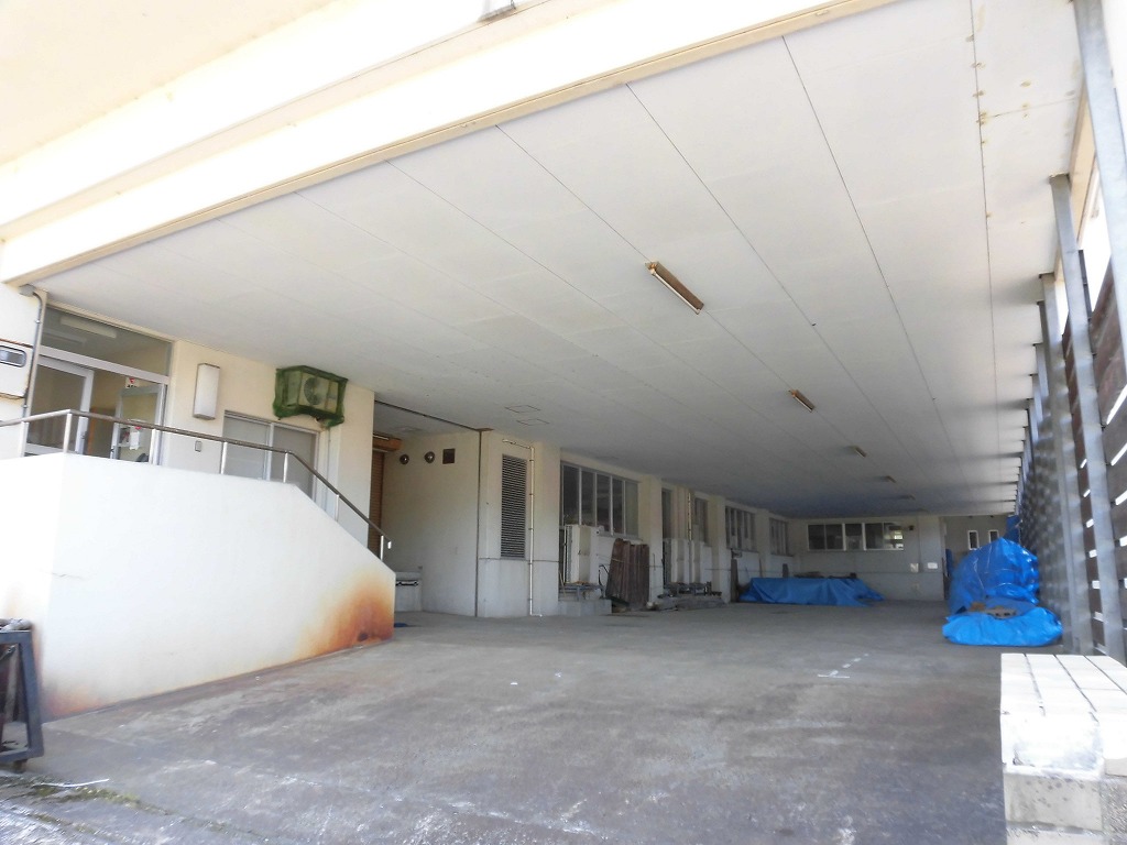 f:id:abolished-school:20190625231522j:plain