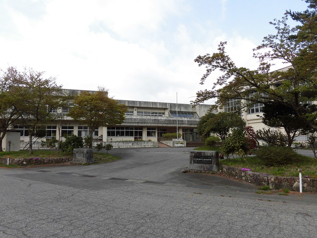 f:id:abolished-school:20200529222917j:plain