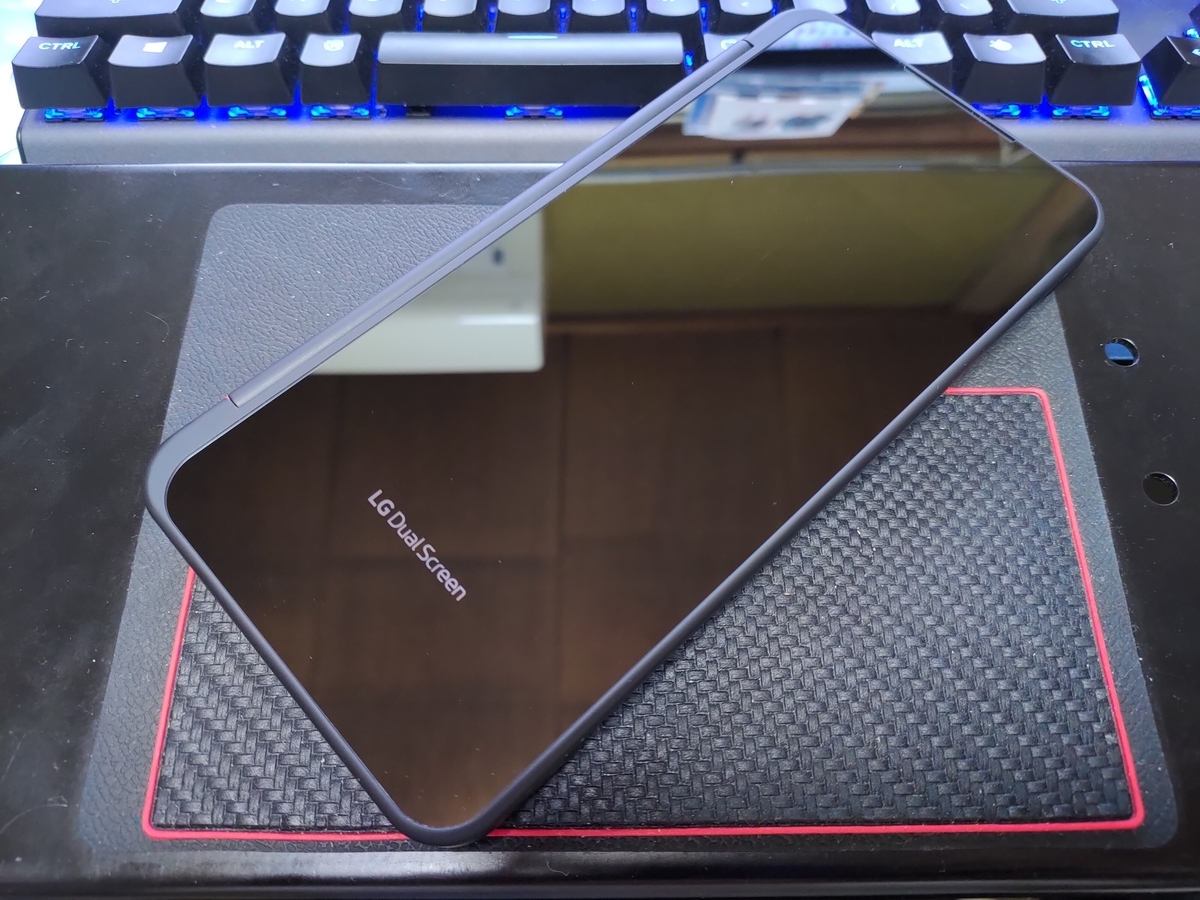 【利用限定品　正常動作購入】docomo　LG V60デュアルスクリーン 　美品 backend=imagemagick;version=1;