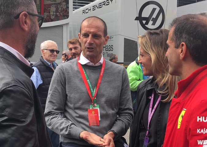 フェラーリのパドックを訪問したアッレグリ前監督 画像:フェラーリのパドックを訪問したアッレグリ前監督