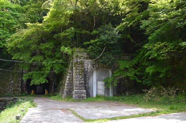 旧逢坂山ずい道東口