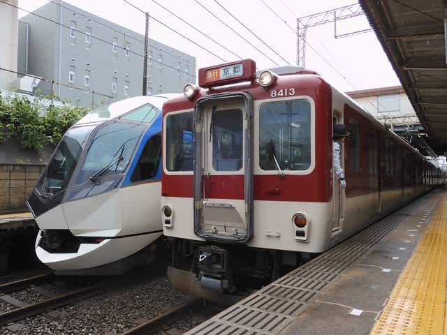 近鉄「しまかぜ」