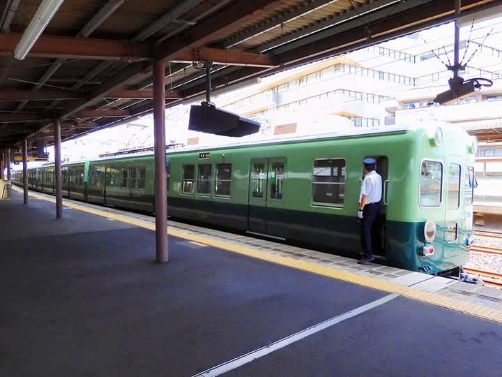 京阪2200系2216F