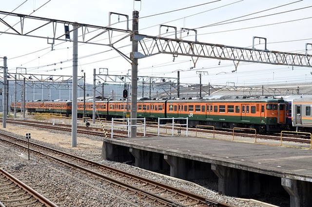 115系