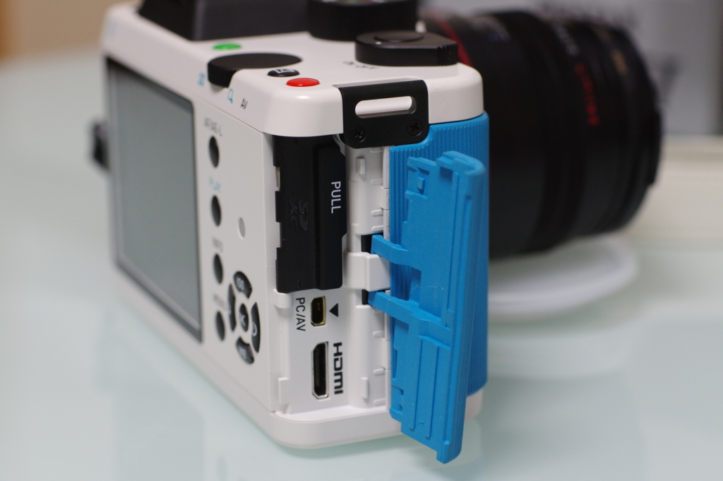 【珍品】　PENTAX K-01 ブルー　希少品 珍品】 PENTAX K-01 ブルー 希少品 - メルカリ