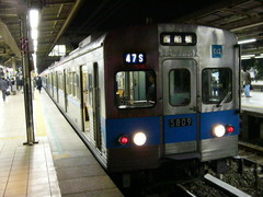 東京メトロ東西線5000系　三鷹駅で