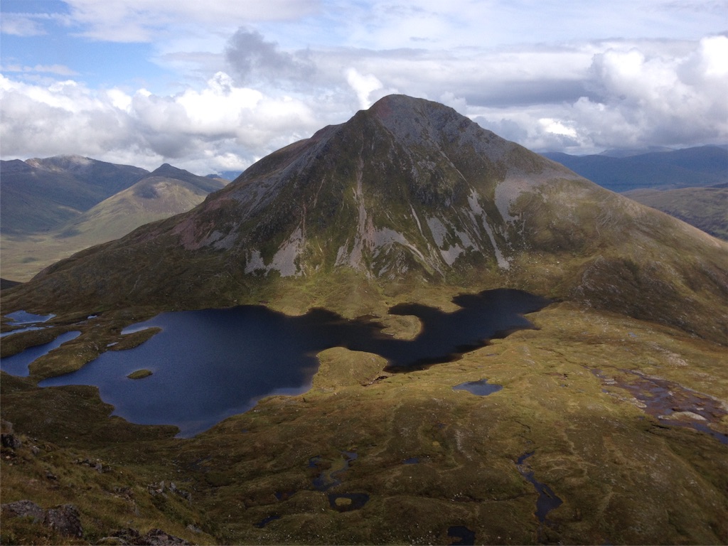 スコットランド ハイランド ベンネビスへ行く ロンドンの 船上の鍼灸師の日記