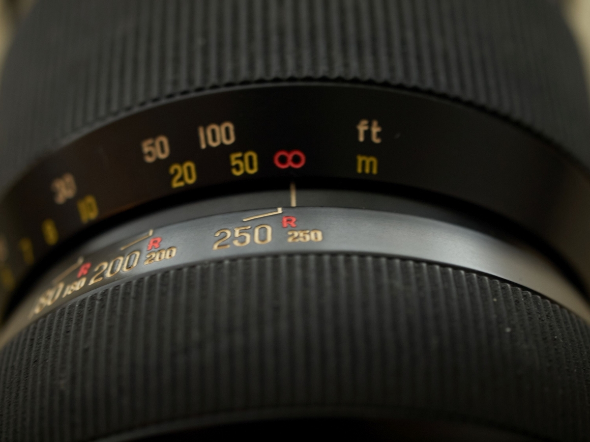 ｵﾏｹで買った SUPER KOMURA ZOOM925 90-250mm F4.5 - Futatabi-Hajimeru