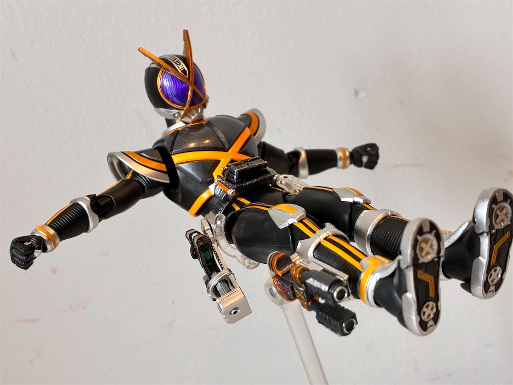 S.H.フィギュアーツ真骨彫仮面ライダーカイザ / サイドバッシャー を