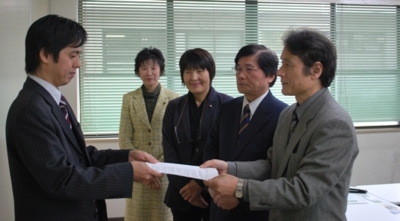 f:id:adayasu:20100212130525j:image:left