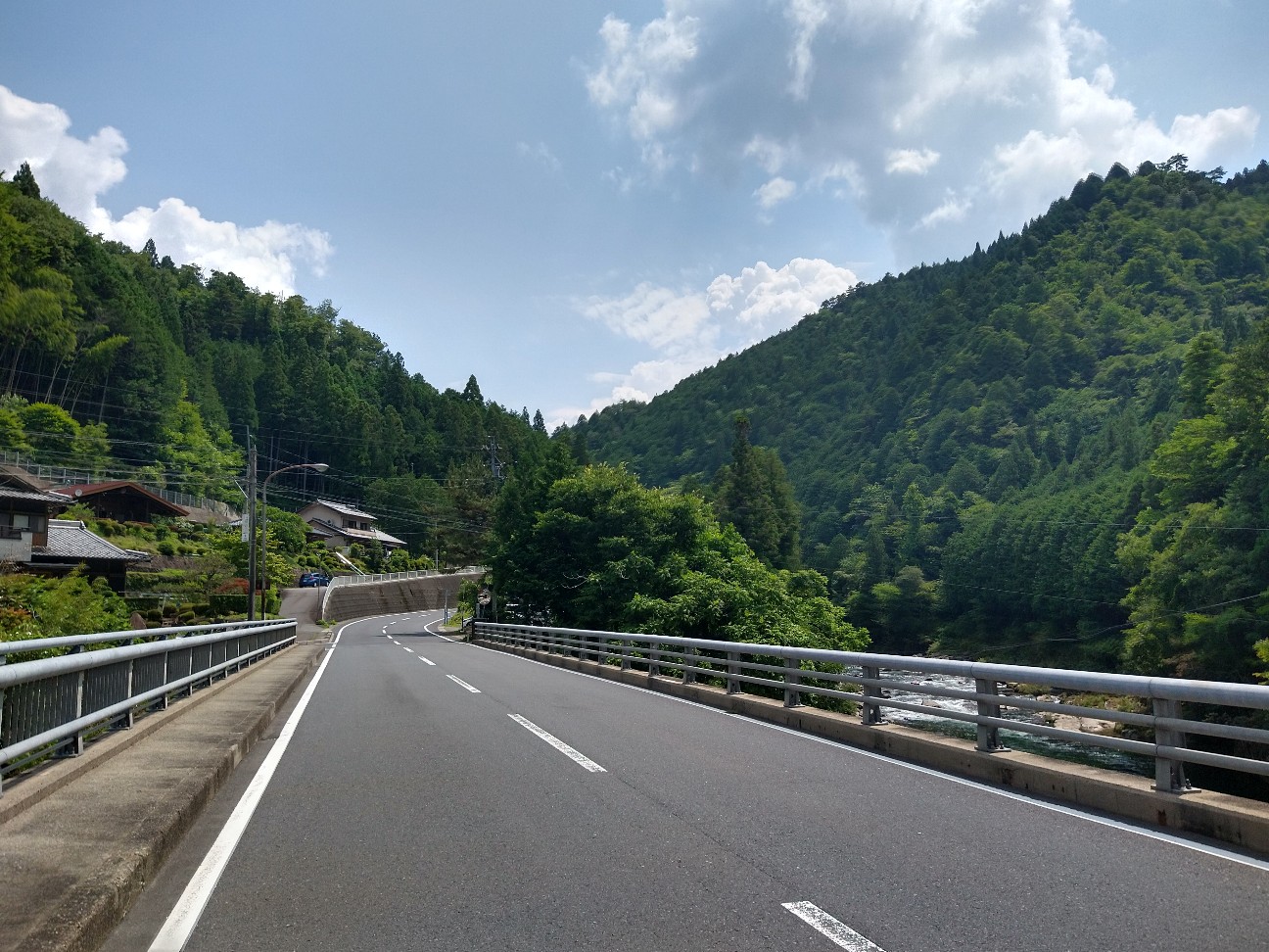 f:id:adiksan:20210625192934j:image f:id:adiksan:20210625192934j:image