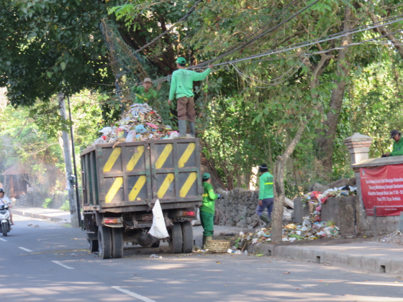 f:id:adiluhung:20140827092317j:image:w640