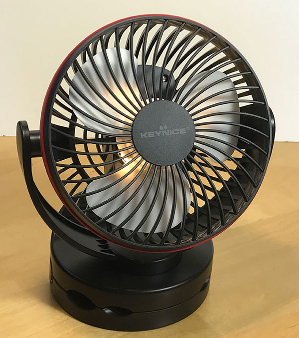 LEDライトを点灯させた状態
