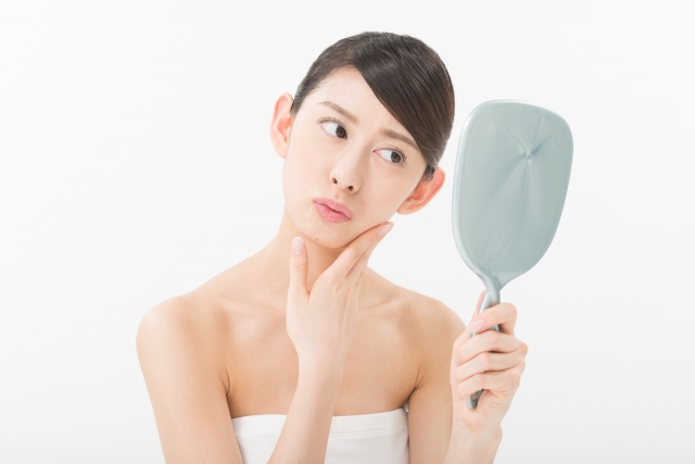 疲れ顔モデル写真フリー素材