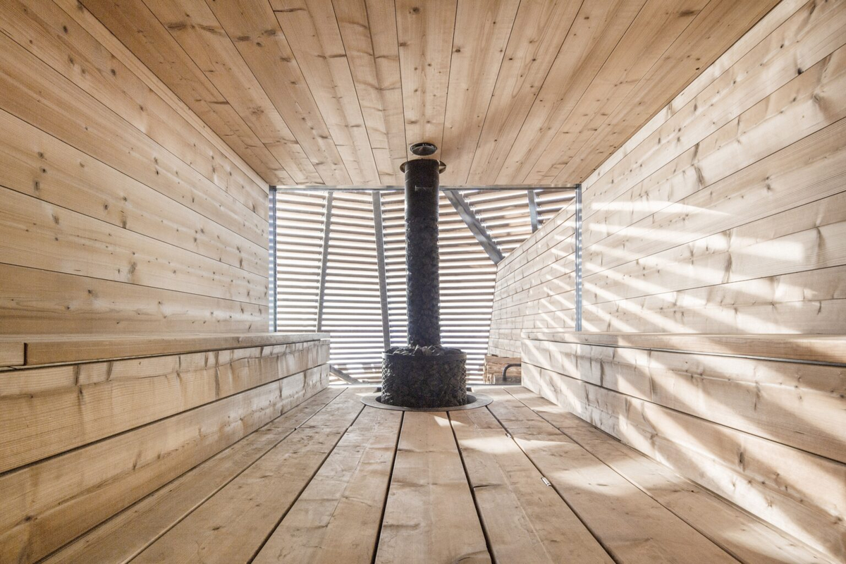 Loÿly(ロウリュ)サウナ室