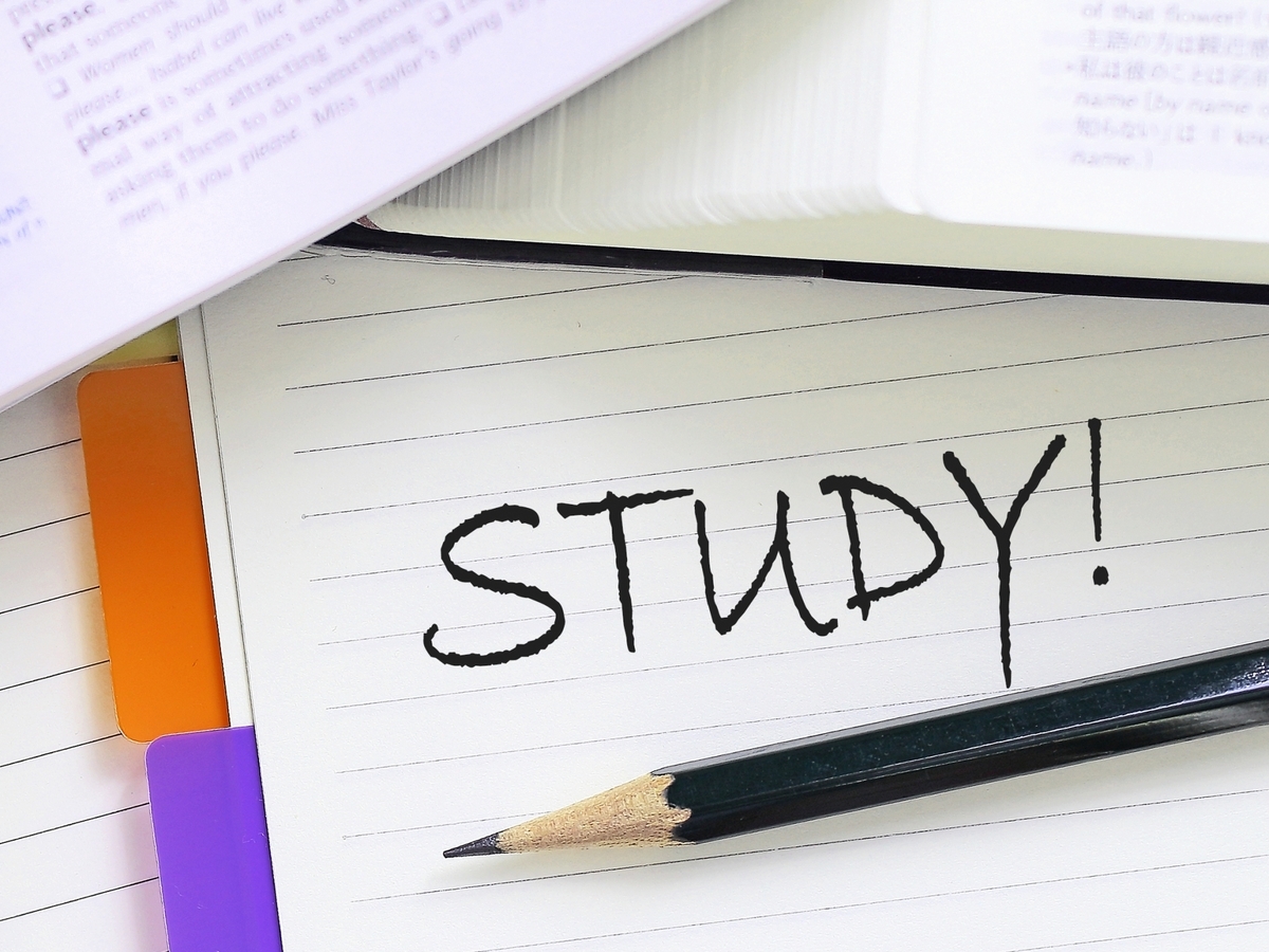 勉強、スポーツ、仕事、リスキリングなどの学びに役立つ法則】知っておくとうまくいくおすすめ情報【心理学】【マーケティング】 - マーケティングのススメ