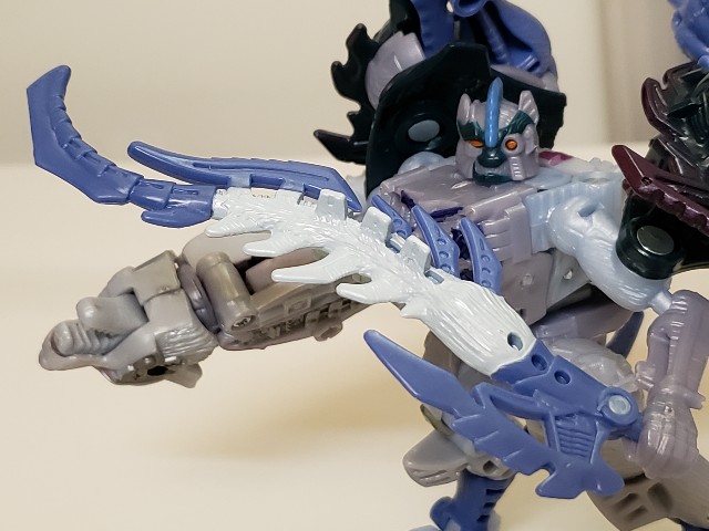 トランスフォーマー ビーストウォーズ UNIVERSE FROSTBITE