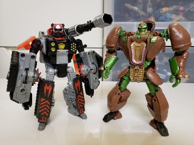 トランスフォーマーユニバース タンカー&オブシディアン ビーストマシーンズ ユニバース USAエディション オブシディアン | 孤独にトランス