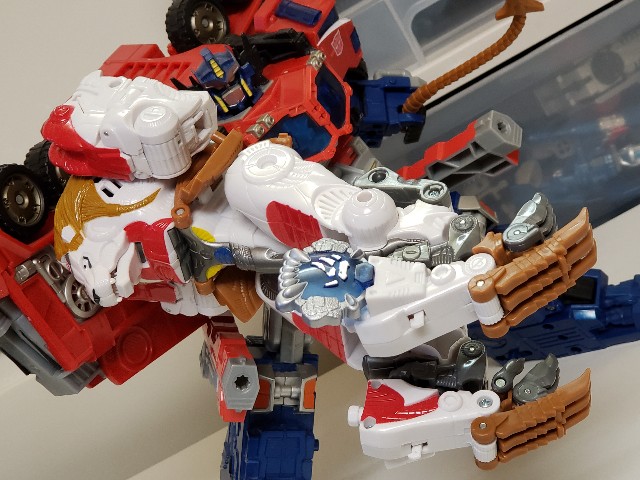 TFユニバース レオプライム - 気ままにTFを紹介していくブログ