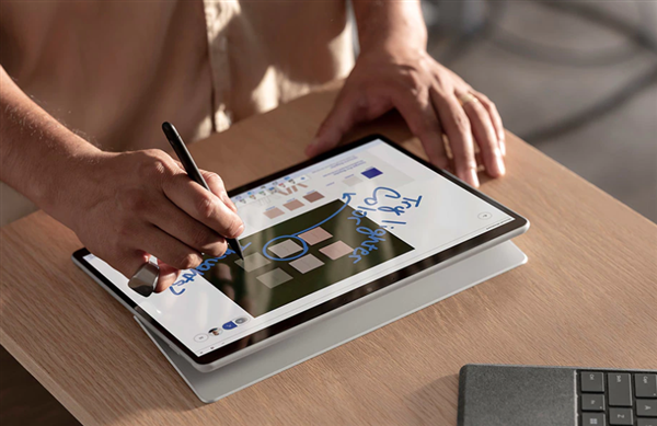 Surface Pro X、イメージ