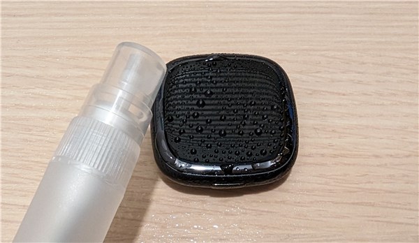 Fitbit Sense 2、Flexible Shield、霧吹き