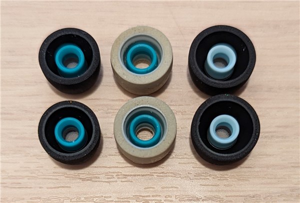 XM4、XM5、ノイズアイソレーションイヤーピース、サイズ比較