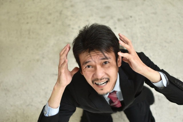 ロザブルーナイトブラの問い合わせの際の配送状況の遅延やトラブルの対応