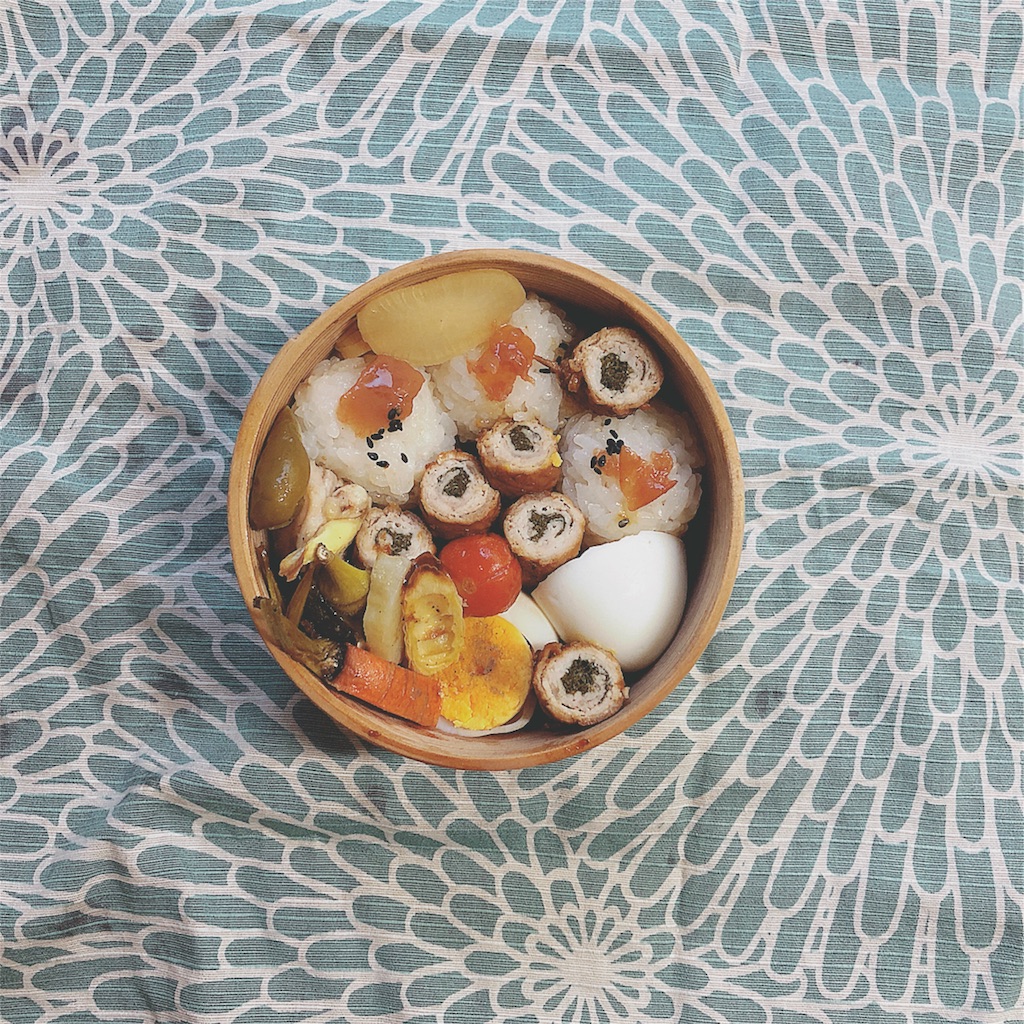雑い弁当 給湯室の隅っこで食べるお弁当