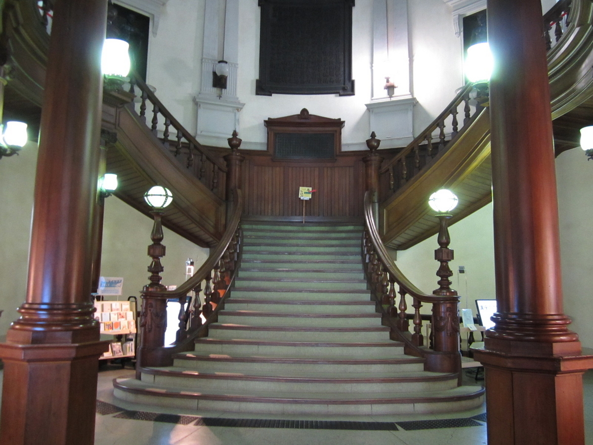 建築散歩!No.19「大阪府立中之島図書館」