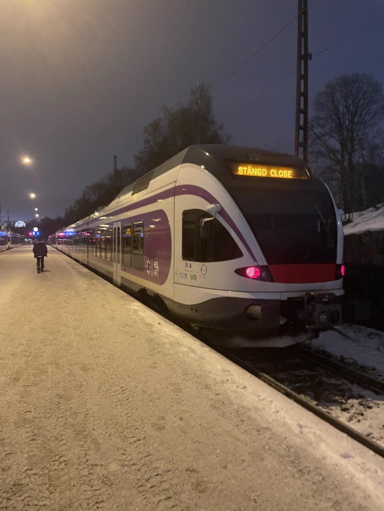 【初心者向けフィンランド旅行情報まとめ】⑤フィンランドの交通手段は?電車・トラム・バスにどうやって乗る?