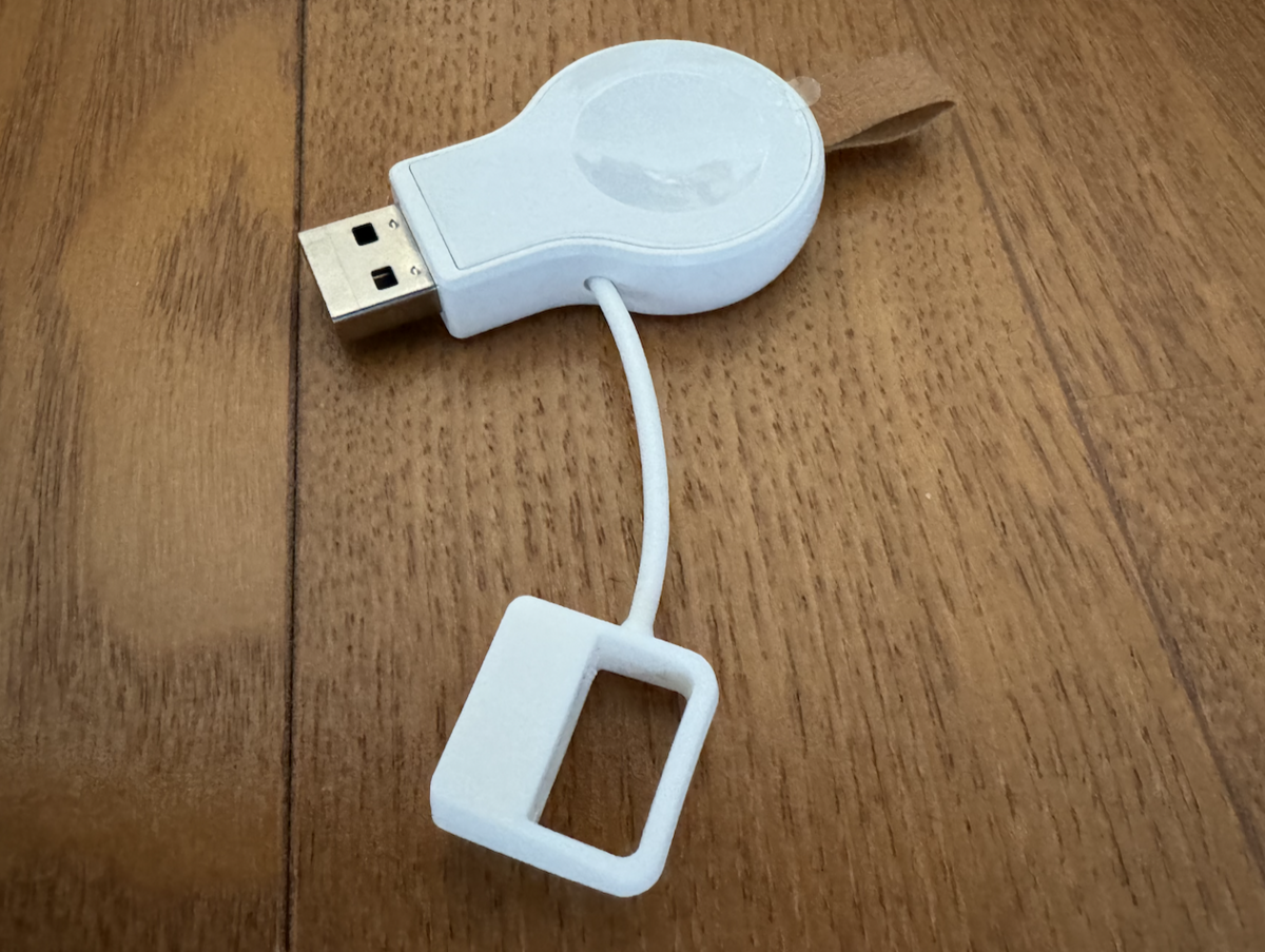 【ミニマリストが選ぶ海外旅行の持ち物】Apple Watch用小型充電器