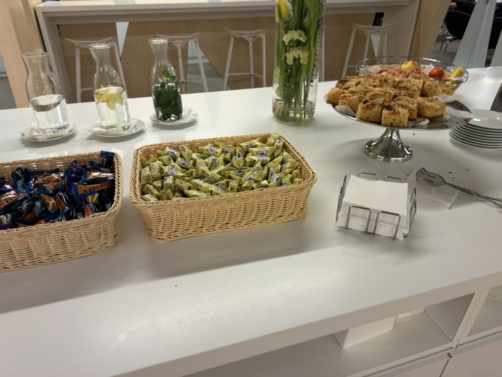 【ワルシャワ・ショパン空港プライオリティパス体験談】④Preludium Loungeは快適？シャワーや食事・ドリンクは？