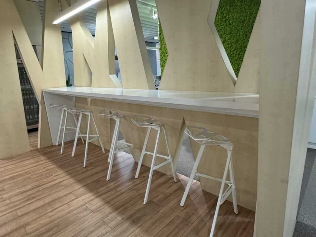 【ワルシャワ・ショパン空港プライオリティパス体験談】④Preludium Loungeは快適？シャワーや食事・ドリンクは？