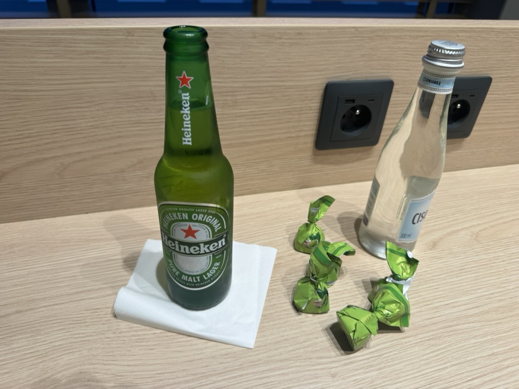【ワルシャワ・ショパン空港プライオリティパス体験談】⑥Etiuda Executive LoungeとPreludium Loungeどちらがおすすめ？1箇所しか入れないとしたら？