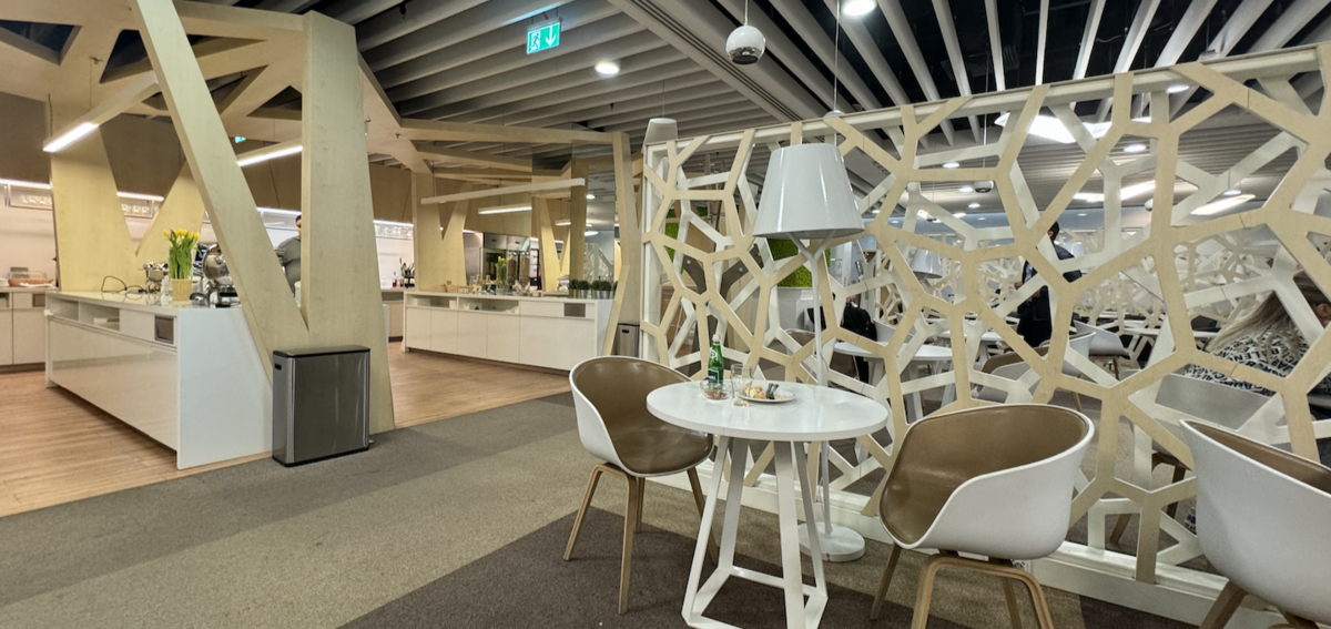 【実録】ワルシャワ・ショパン空港でプライオリティパスで入れるラウンジは？ Etiuda Executive LoungeとPreludium Loungeを利用した体験談紹介