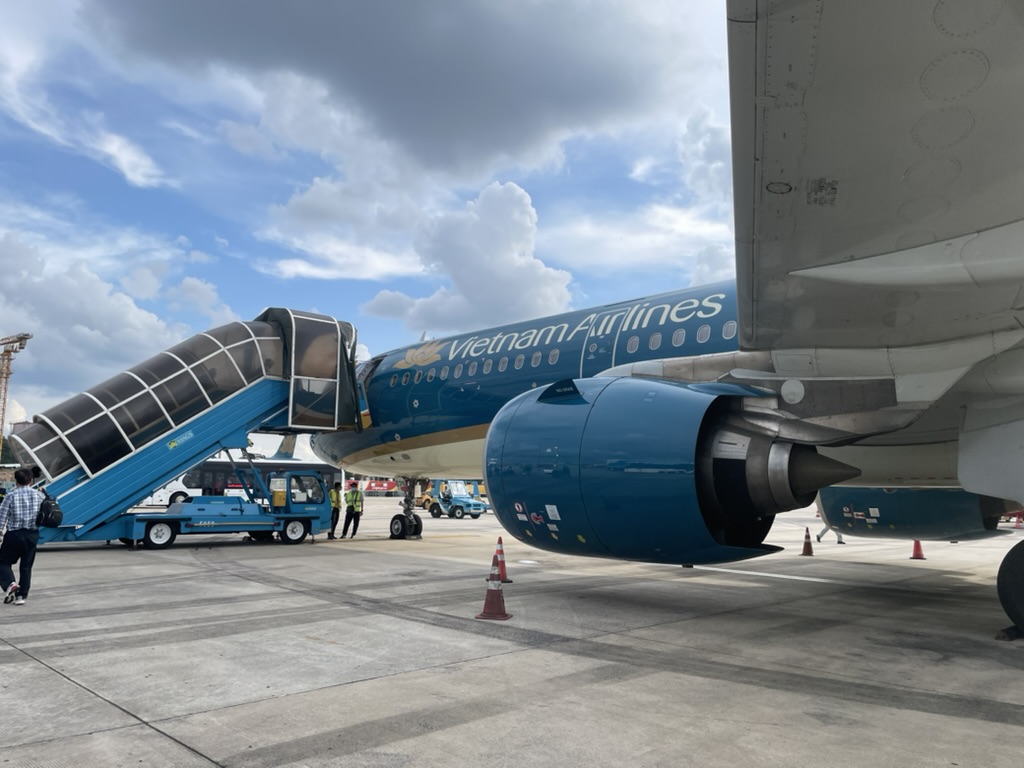 【ベトナム航空で成田-ホーチミン-シェムリアップ便搭乗記】④成田-ホーチミン-シェムリアップ搭乗でANAマイル・JALマイルはいくら貯まる？