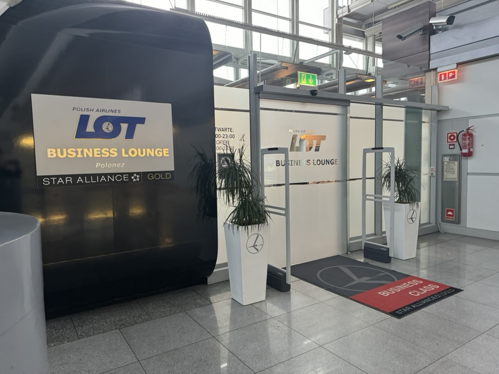 【LOTポーランド航空でワルシャワ-成田便搭乗記】②LO079(ワルシャワ-成田)体験談