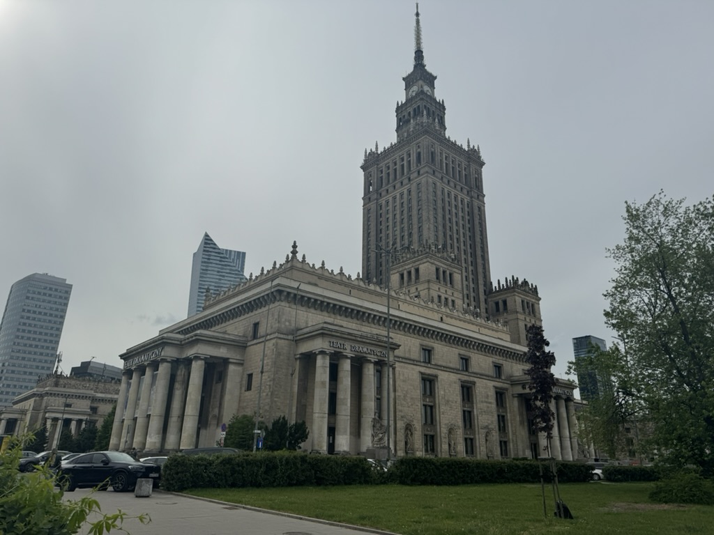 【15:30〜】文化科学宮殿エリアを散策