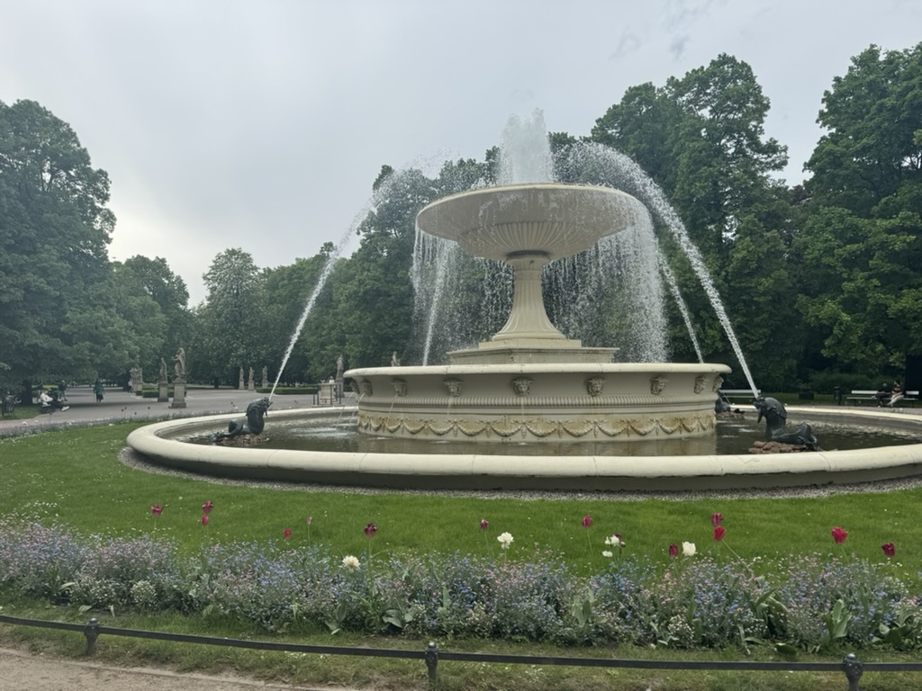 【16:00〜】サスキ庭園・無名戦士の墓エリアを散策