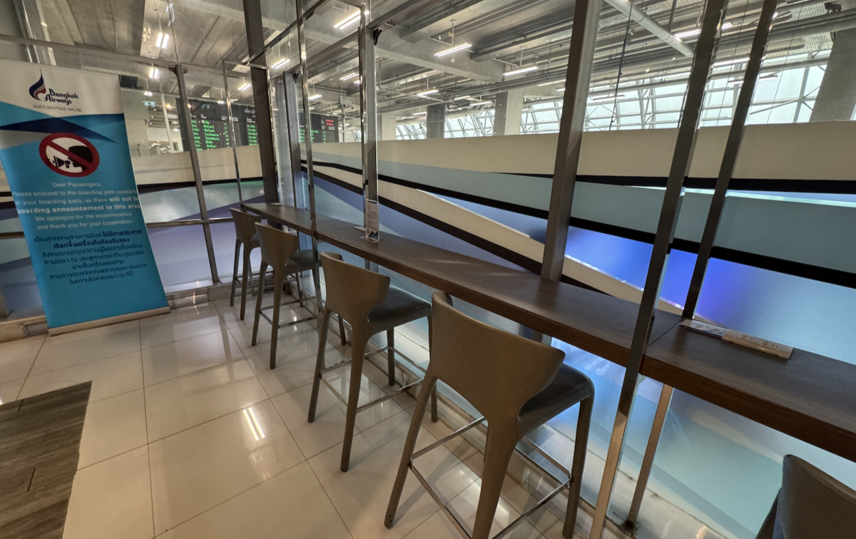 【バンコクエアウェイズBoutique Lounge体験談】③スワンナプーム国際空港のBoutique Loungeは快適？シャワーや食事・ドリンクは？