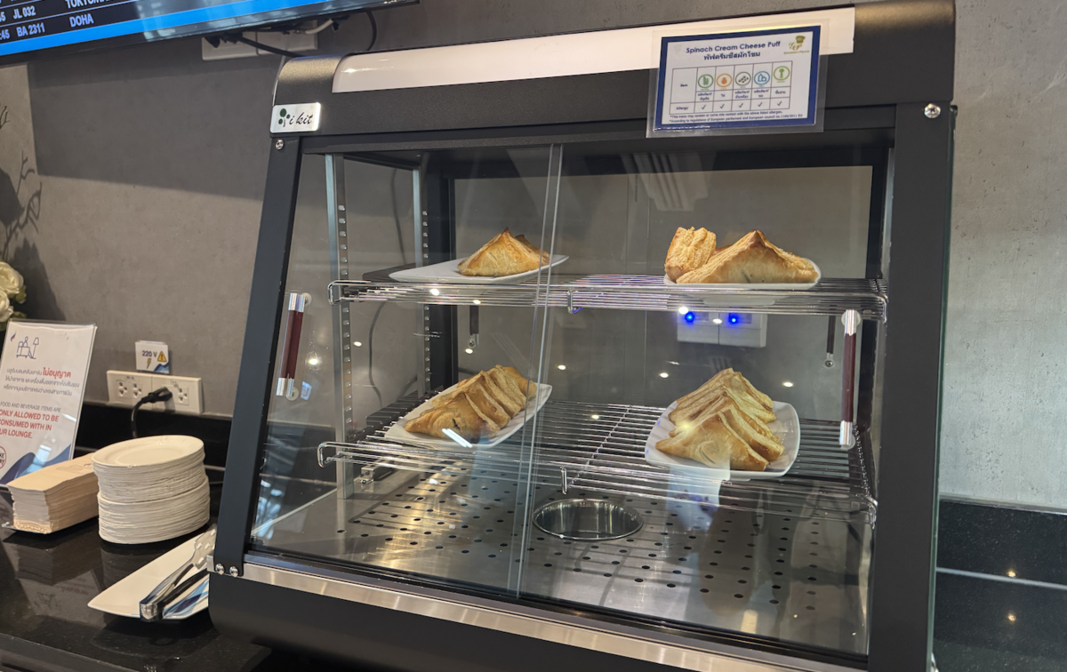 【バンコクエアウェイズBoutique Lounge体験談】③スワンナプーム国際空港のBoutique Loungeは快適？シャワーや食事・ドリンクは？