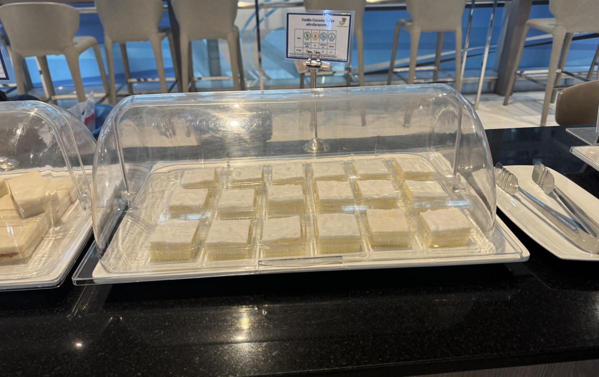【バンコクエアウェイズBoutique Lounge体験談】③スワンナプーム国際空港のBoutique Loungeは快適？シャワーや食事・ドリンクは？