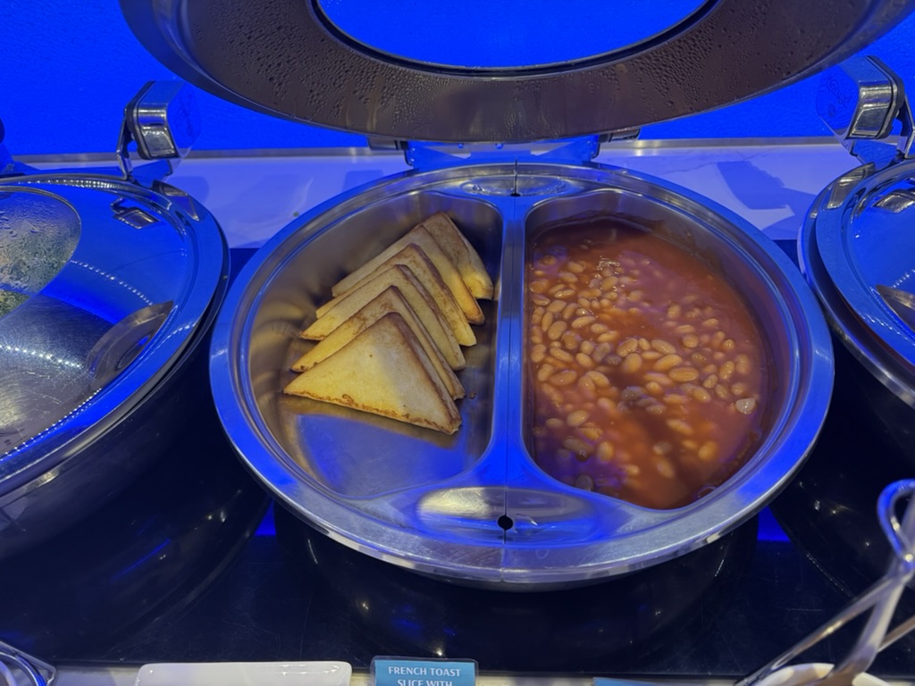 【スワンナプーム空港プライオリティパス体験談】④Oman Air First & Business Class Loungeは快適？シャワーや食事・ドリンクは？