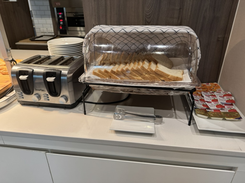 【スワンナプーム空港プライオリティパス体験談】⑤Turkish Airlines Loungeは快適？シャワーや食事・ドリンクは？