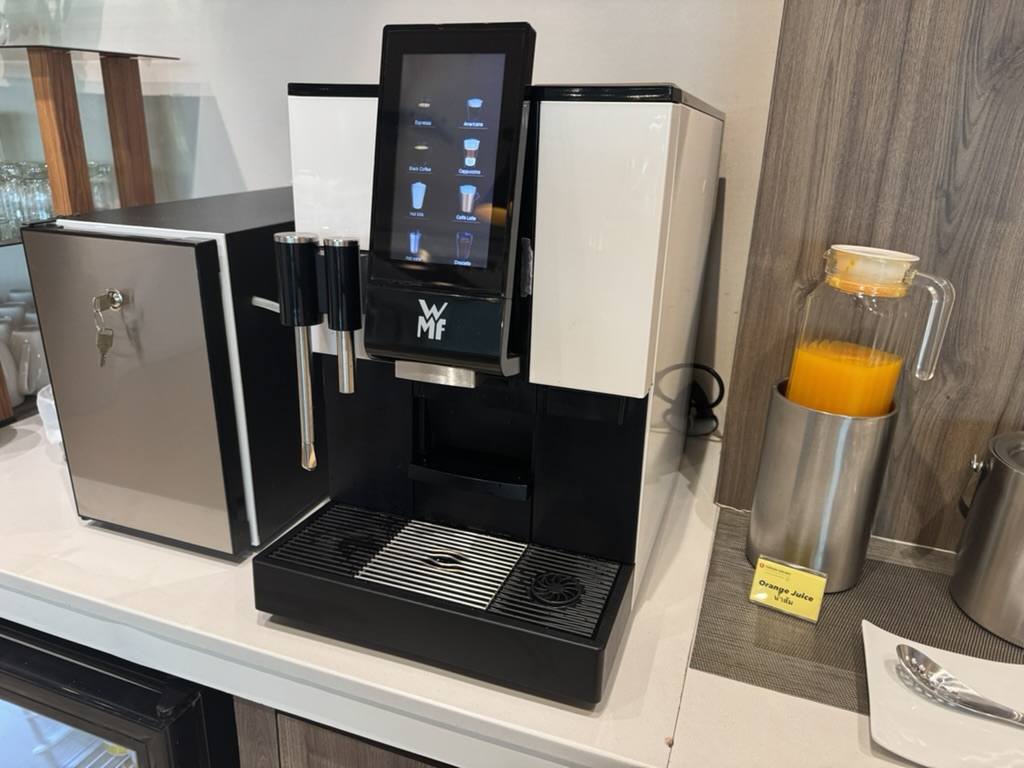 【スワンナプーム空港プライオリティパス体験談】⑤Turkish Airlines Loungeは快適？シャワーや食事・ドリンクは？