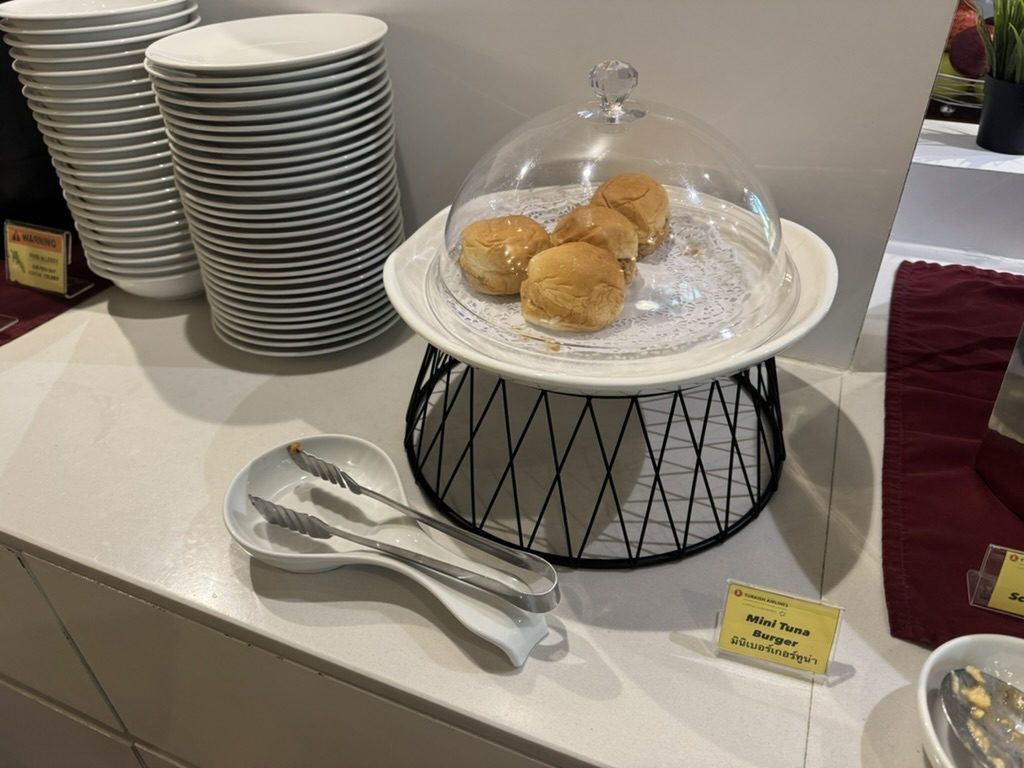 【スワンナプーム空港プライオリティパス体験談】⑤Turkish Airlines Loungeは快適？シャワーや食事・ドリンクは？