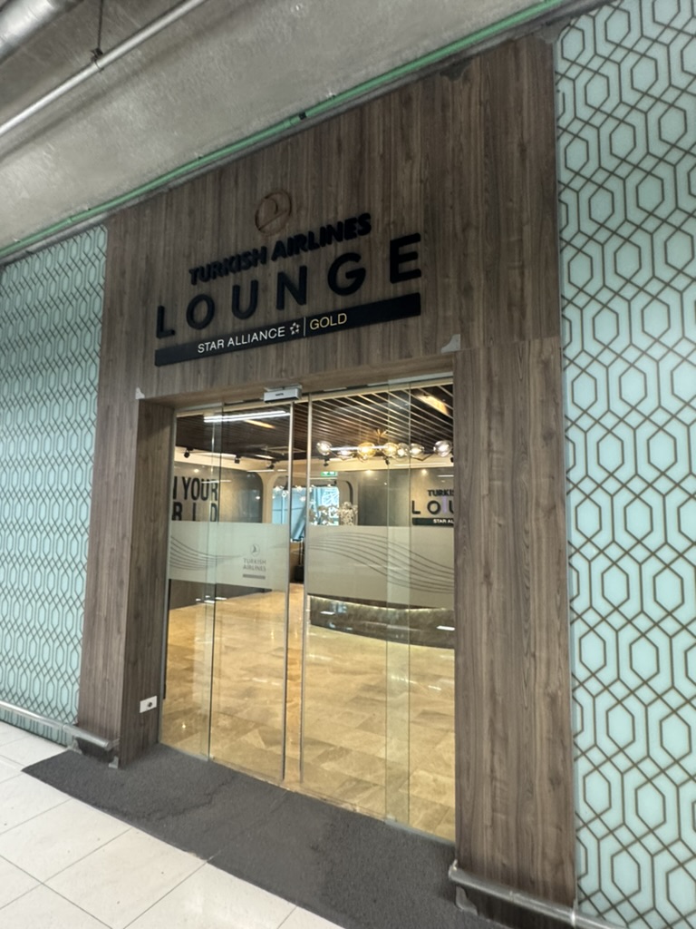 【スワンナプーム空港プライオリティパス体験談】⑤Turkish Airlines Loungeは快適？シャワーや食事・ドリンクは？