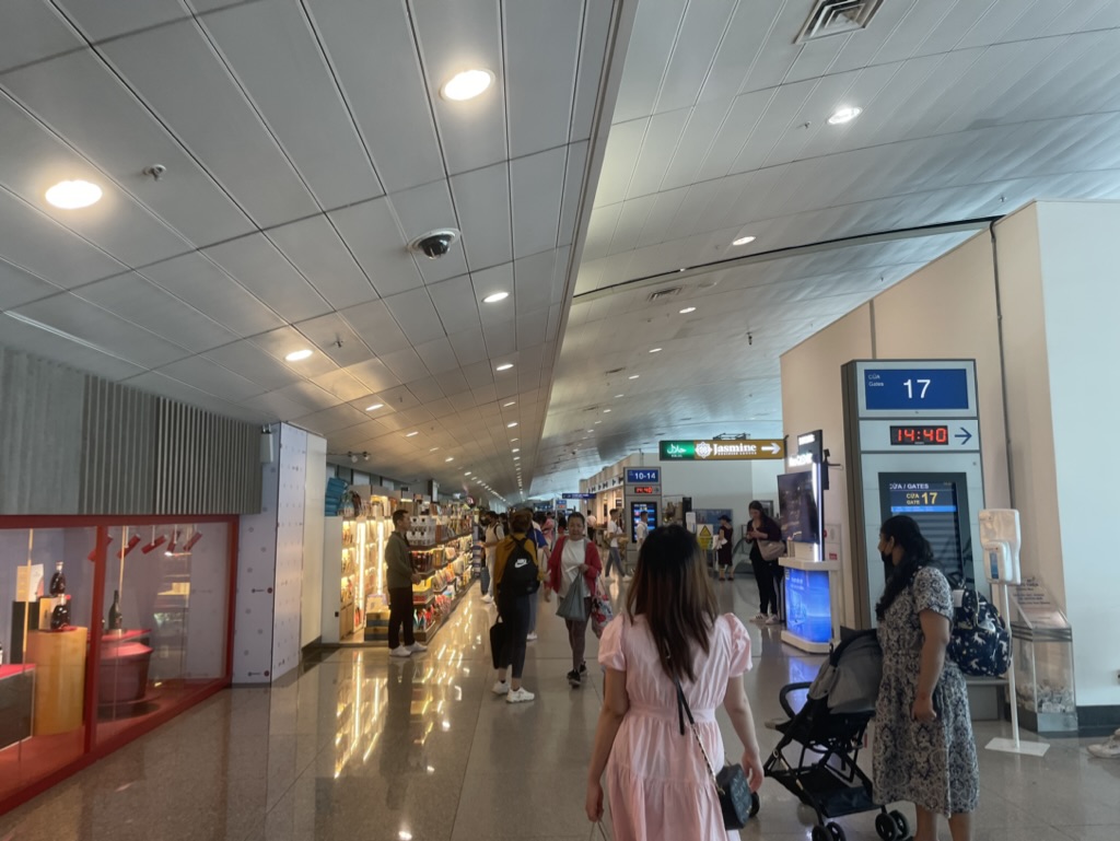 【ベトナム航空でホーチミン乗り継ぎ体験談】④何時間のインターバルなら、ホーチミン・タンソンニャット空港で乗り継ぎできる？